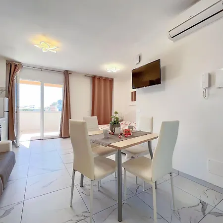 Modern In